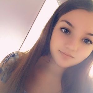 Meet your Posher, Chanelle